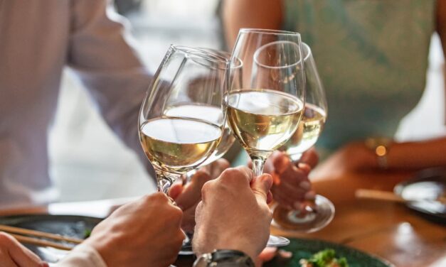 Sauvignon Blanc : Le Nectar des Dieux qui Conquiert le Monde !